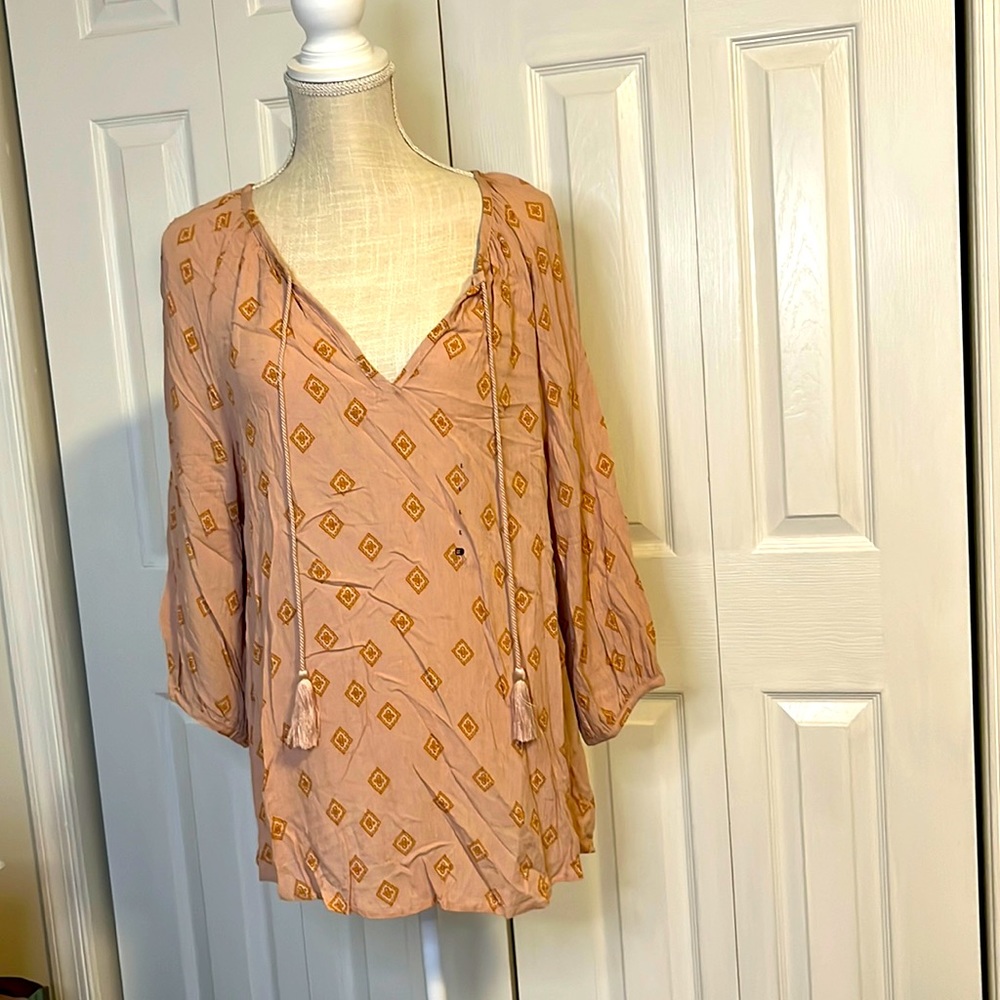 Willow and Root Woman’s Blush Rust Tunic Blouse from Buckle